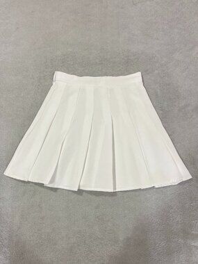 White Pleated Mini Skirt Size Small